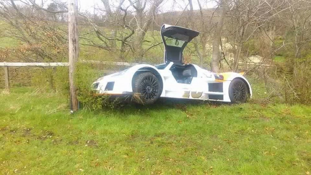 gumpert-3.jpg