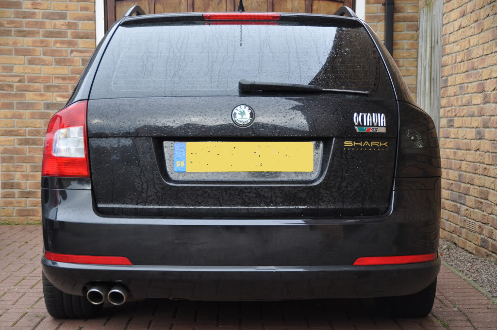 Skoda octavia rear light replacement discount