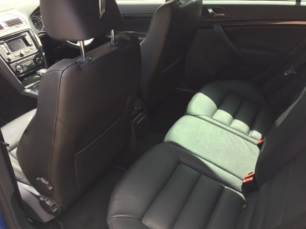 rear seat.JPG