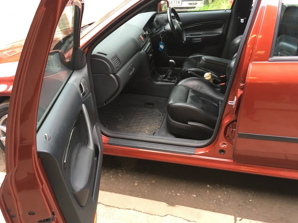 59357bef2382f_4x4Interior.thumb.JPG.124c92ab3eb3806d0e7aeccd3e4dd7b1.JPG