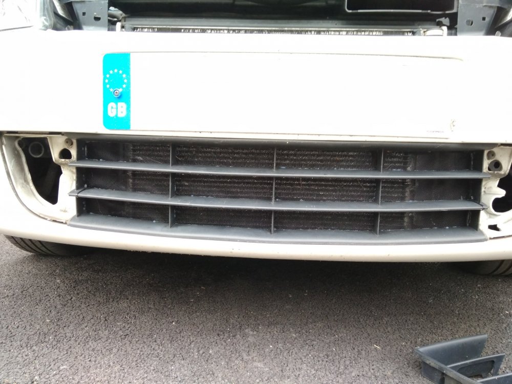 07) grill fitted.jpg