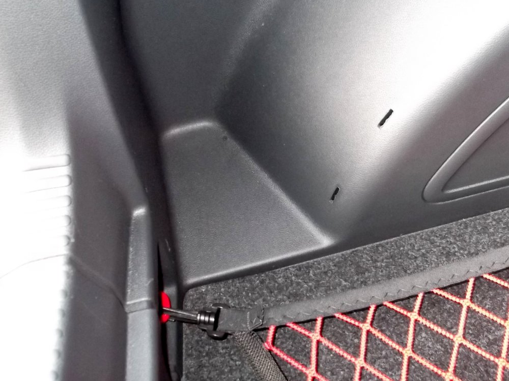 Rapid boot fixings-photos (2).JPG