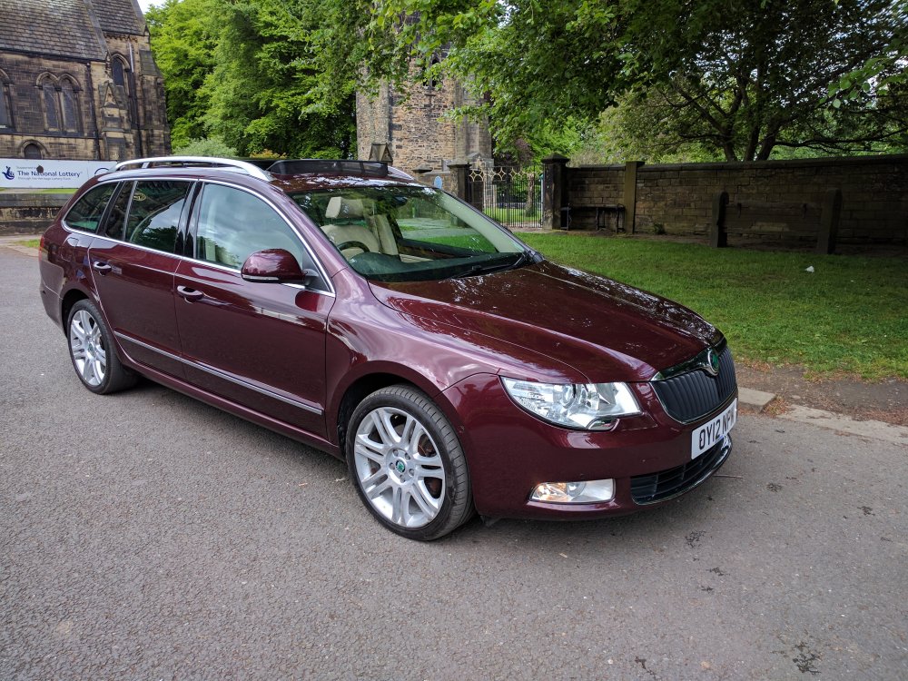 Superb vs Audi A6 Skoda Superb