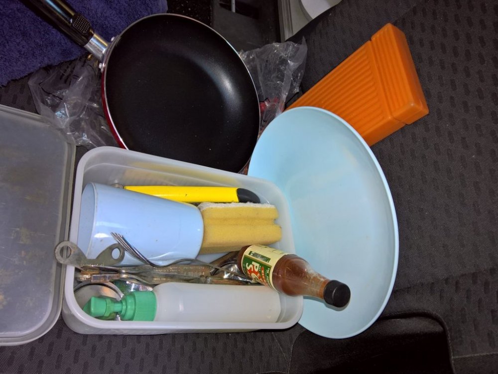 Roomster-RV-Galley-Bits1.thumb.JPG.7a4ba08b335003bf449d3e6f61231506.JPG