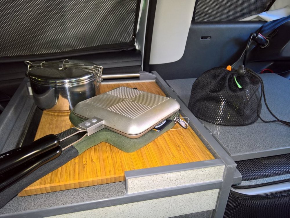 Roomster-RV-Galley-Bits3.thumb.JPG.bccb1b213eb7bdf398320b58740ffce3.JPG