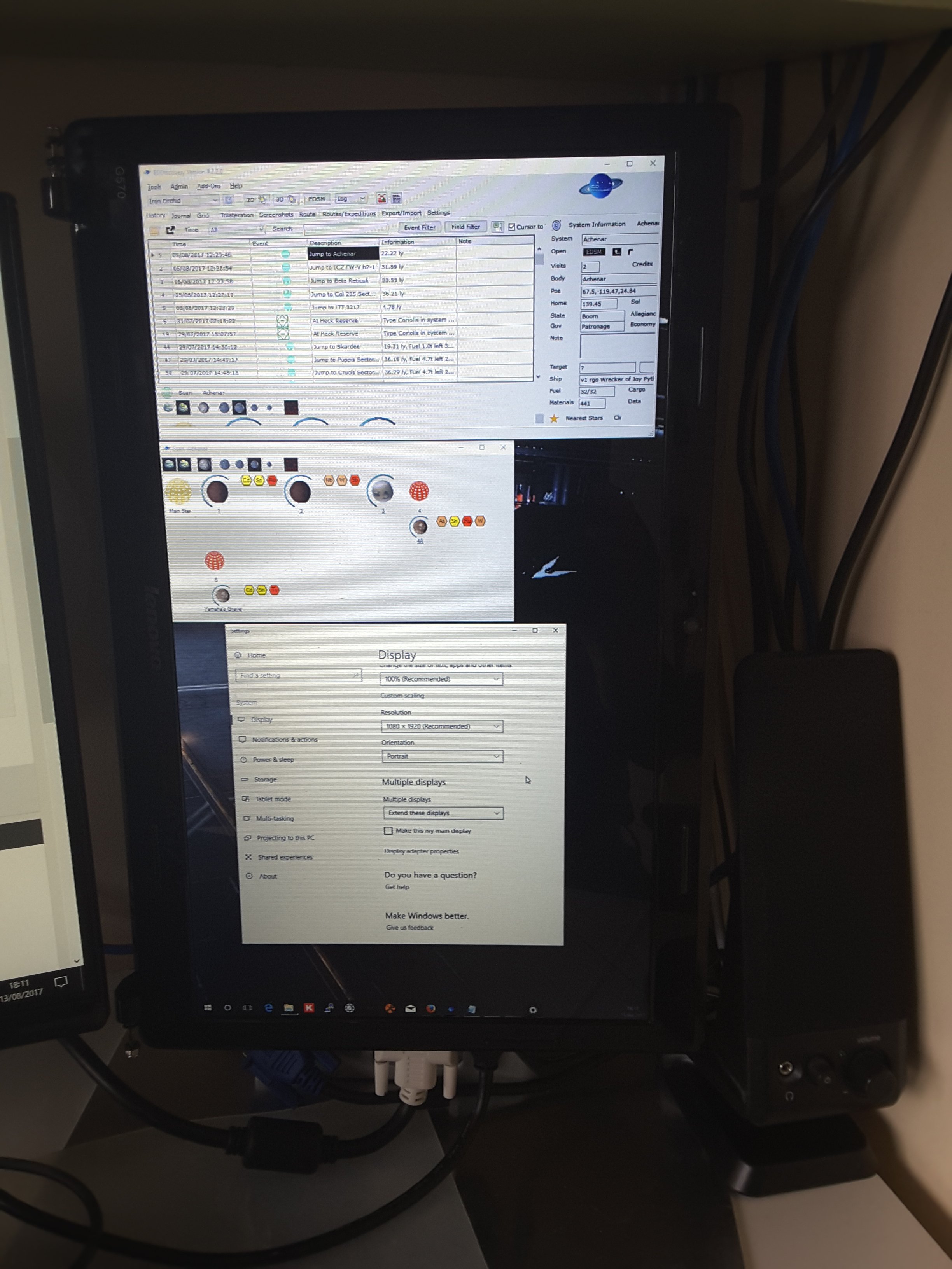 Recycling old laptop Screen
