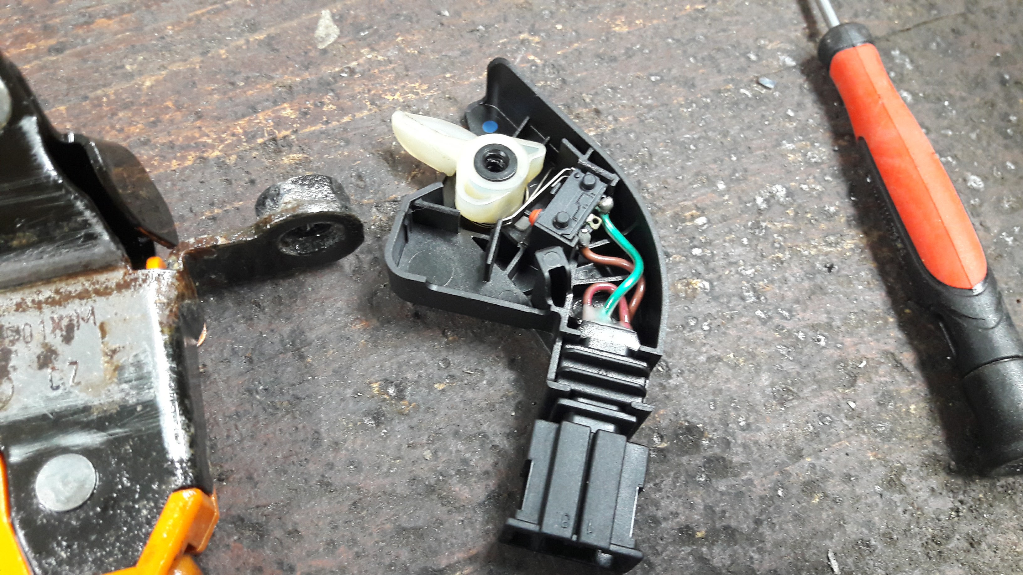 Fixing the boot switch and boot LED strip to not dim (w/pics), the definite thread?