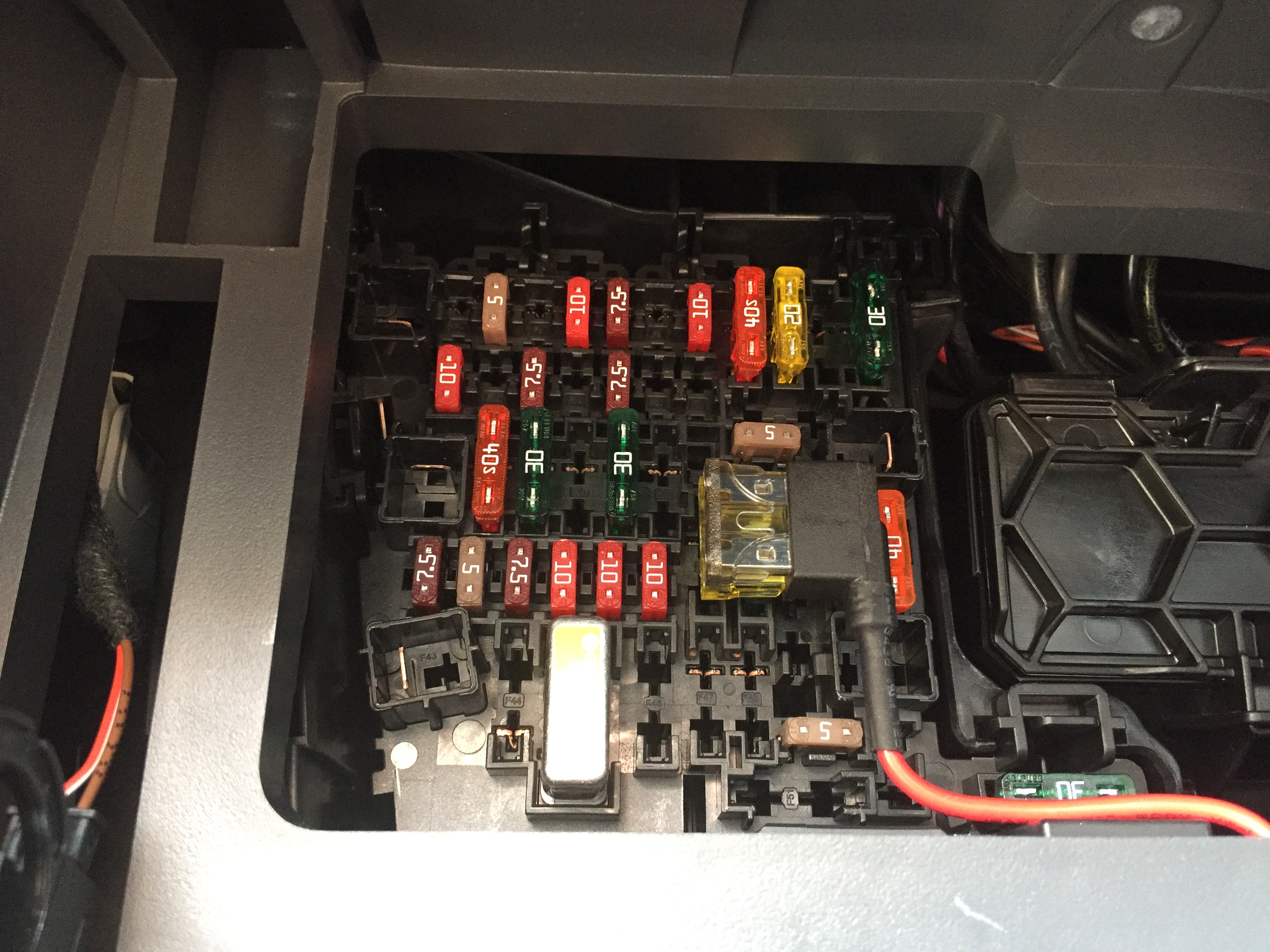I have a 2017 superb sport- 59833d9275e98_Fusebox.thumb.jpg.83349349c187dc45c9cfd40e8269fa79.jpg