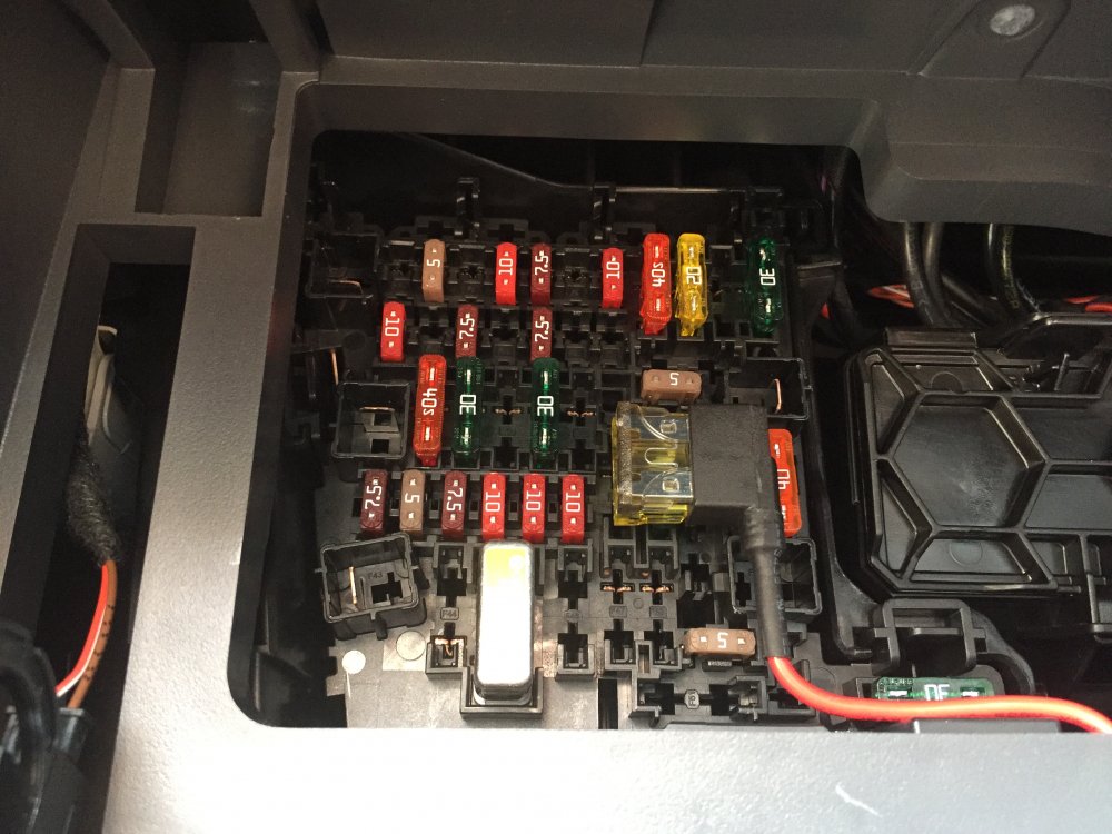 59833d9275e98_Fusebox.thumb.jpg.83349349c187dc45c9cfd40e8269fa79.jpg