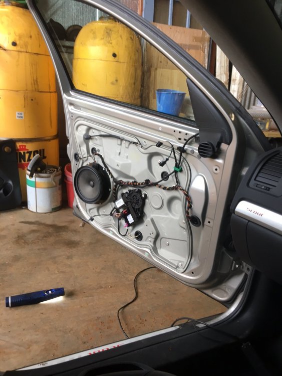 Skoda door.JPG