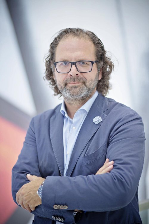 Oliver-Stefani-New-Head-of-SKODA-Design.jpg