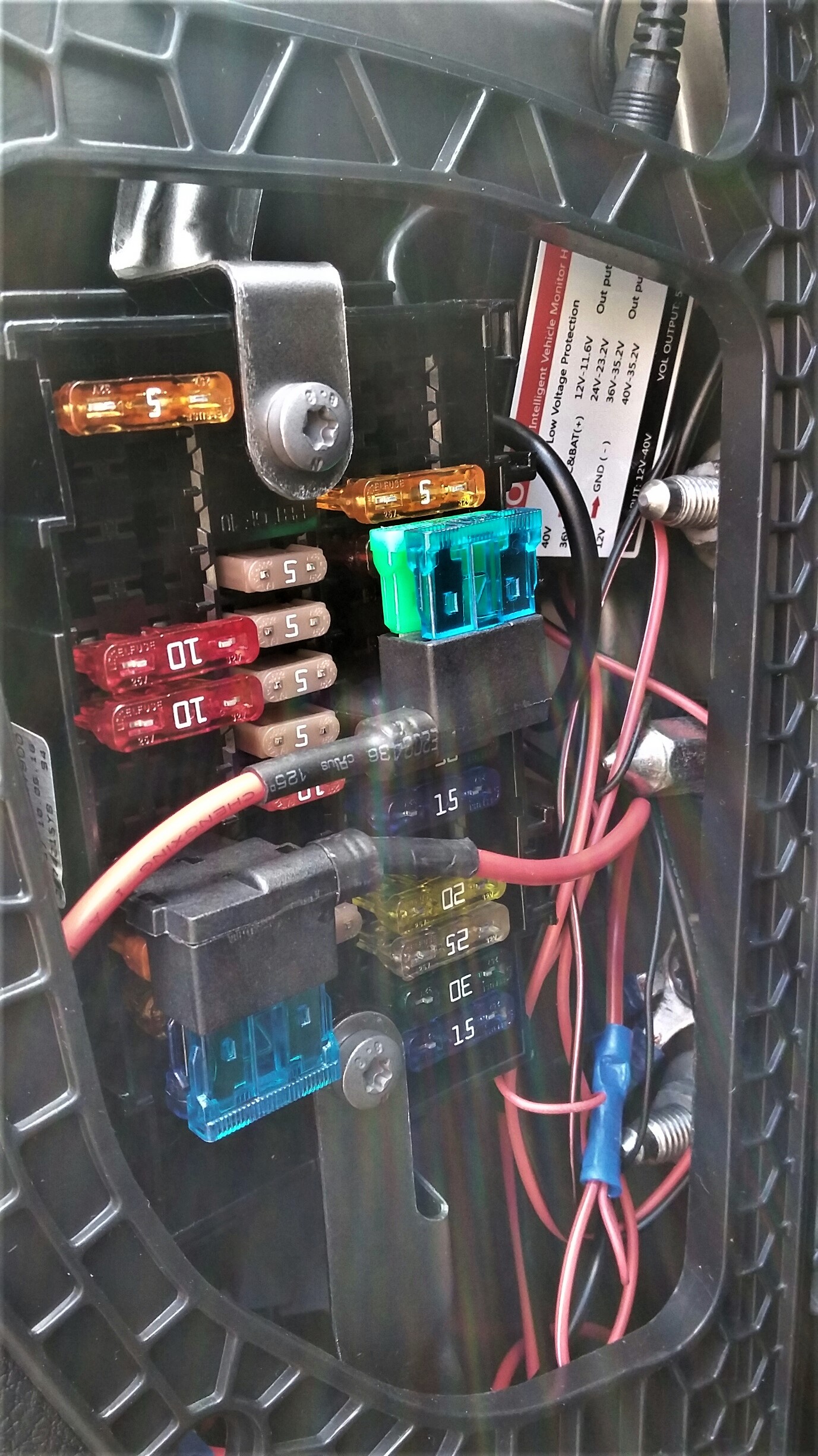 fuse2.thumb.jpg.685ac9695e190cb69c653b8d52aa4012.jpg