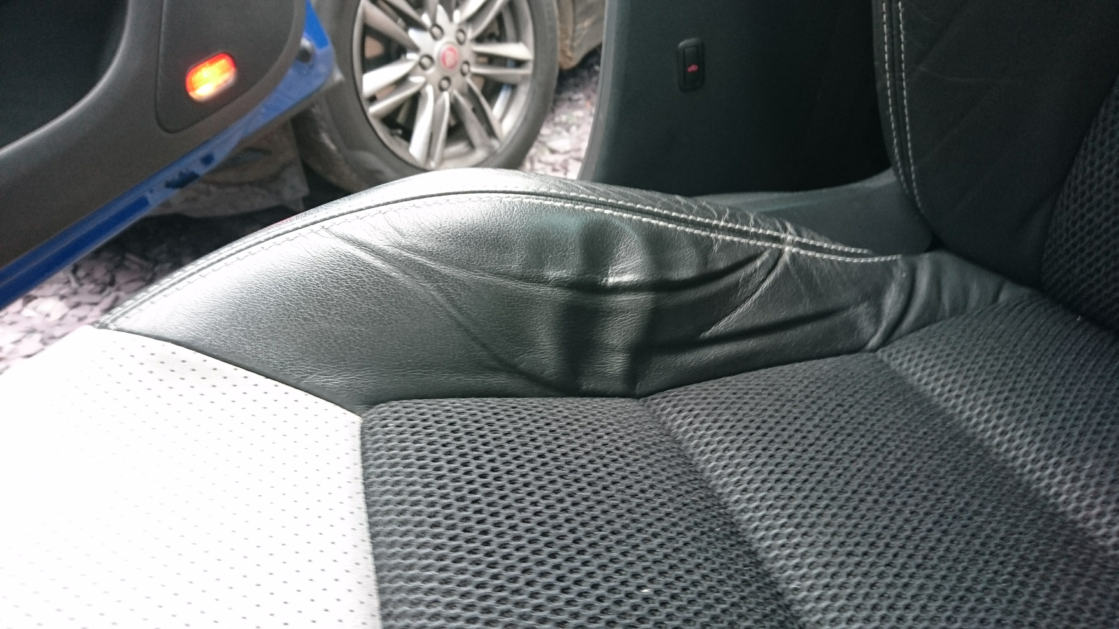 Octavia VRS Seat lower bolster