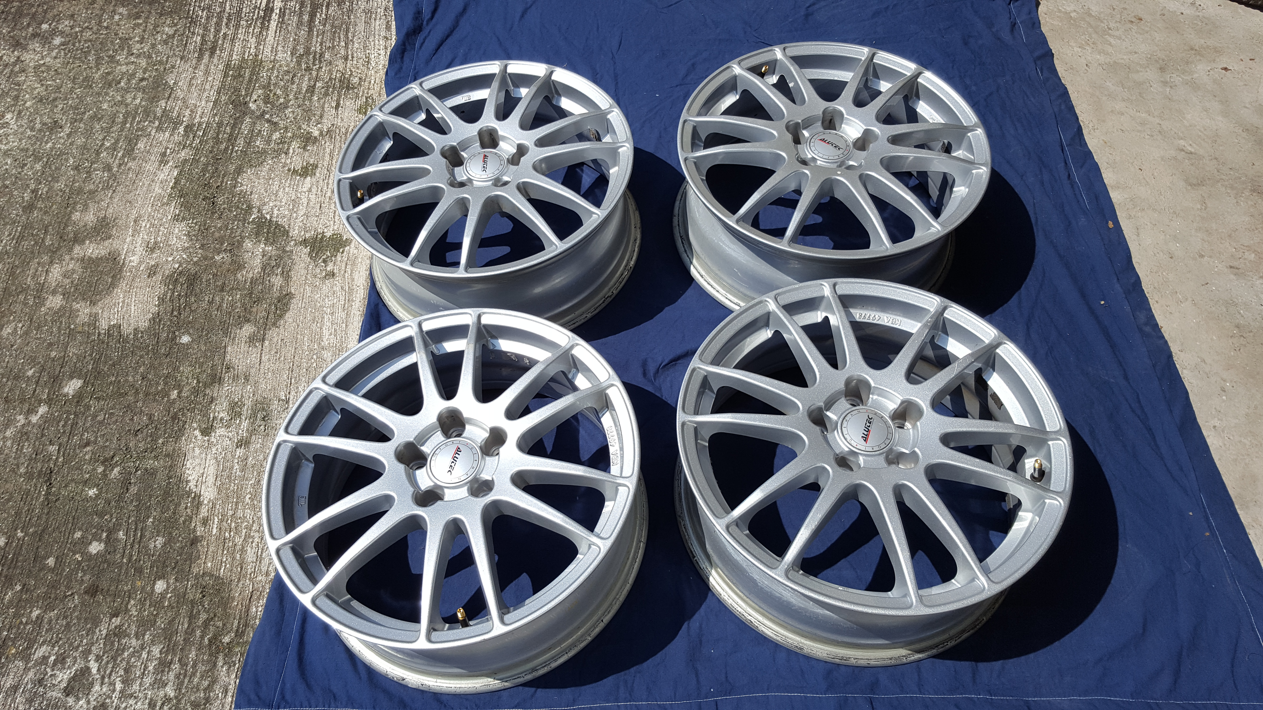 Set 4 Alutec Monstr 6.5x17 alloys with/without tyre