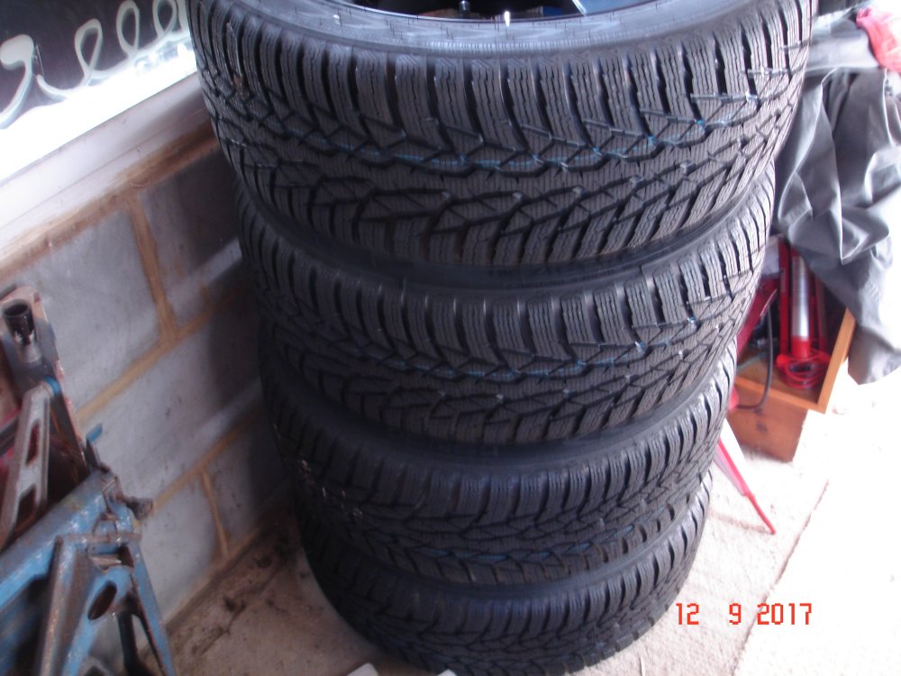 OCT wheels 001.JPG