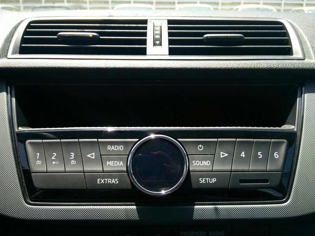 Double din fascia
