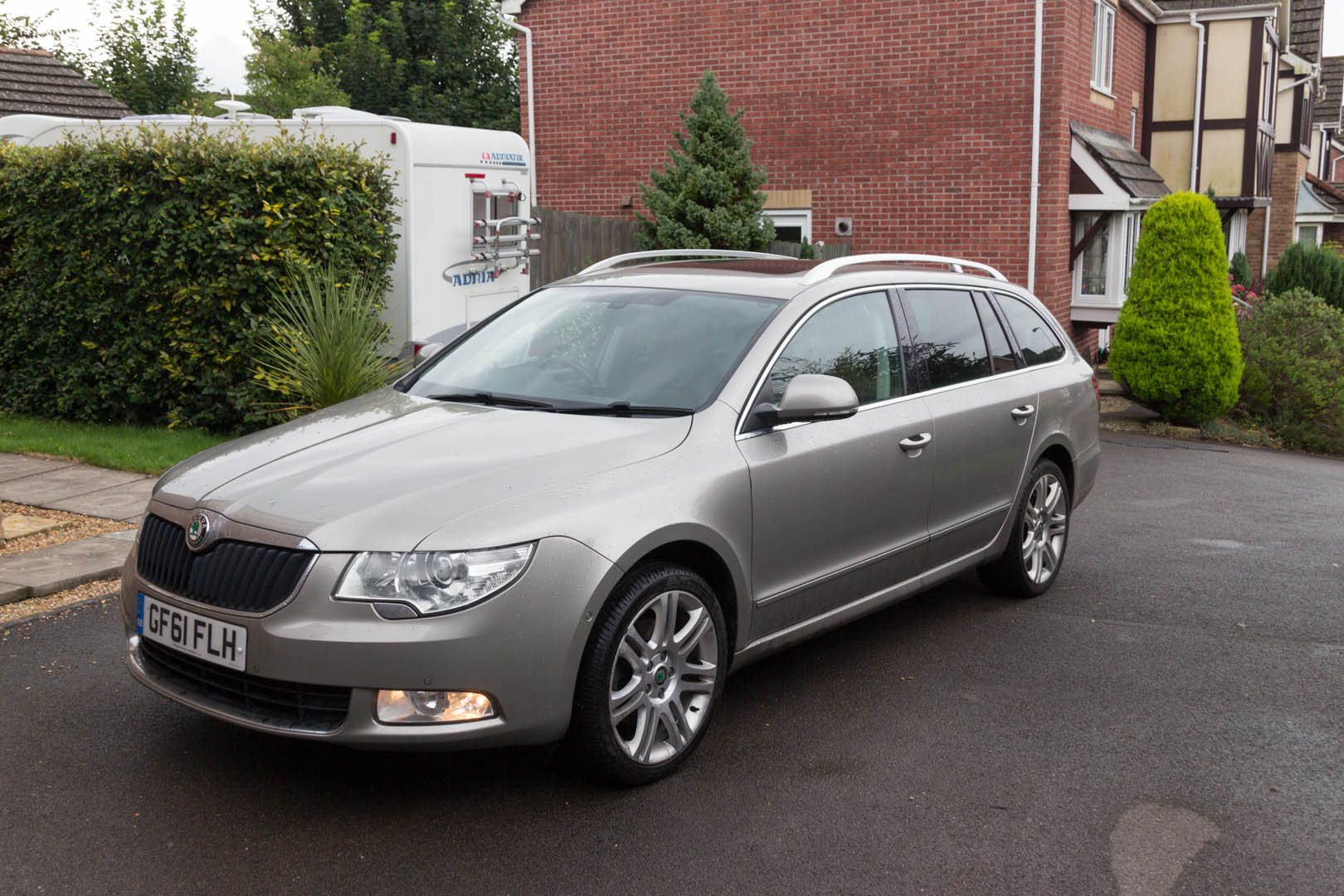 SOLD - Top spec 2011 Superb Estate, 1.8 DSG Elegance with almost every option ticked, £8,500 ono