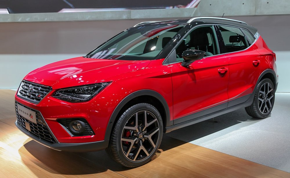 1200px-Seat_Arona_IMG_0647.jpg
