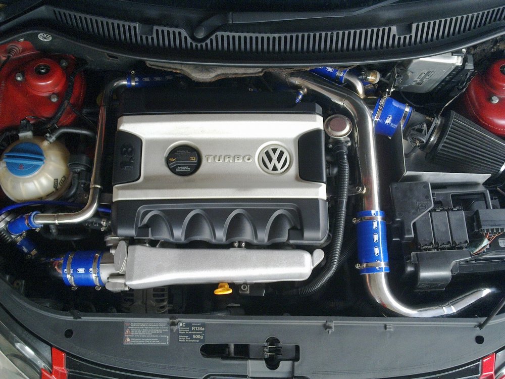 img_phu1256_enginedetailing_02.jpg