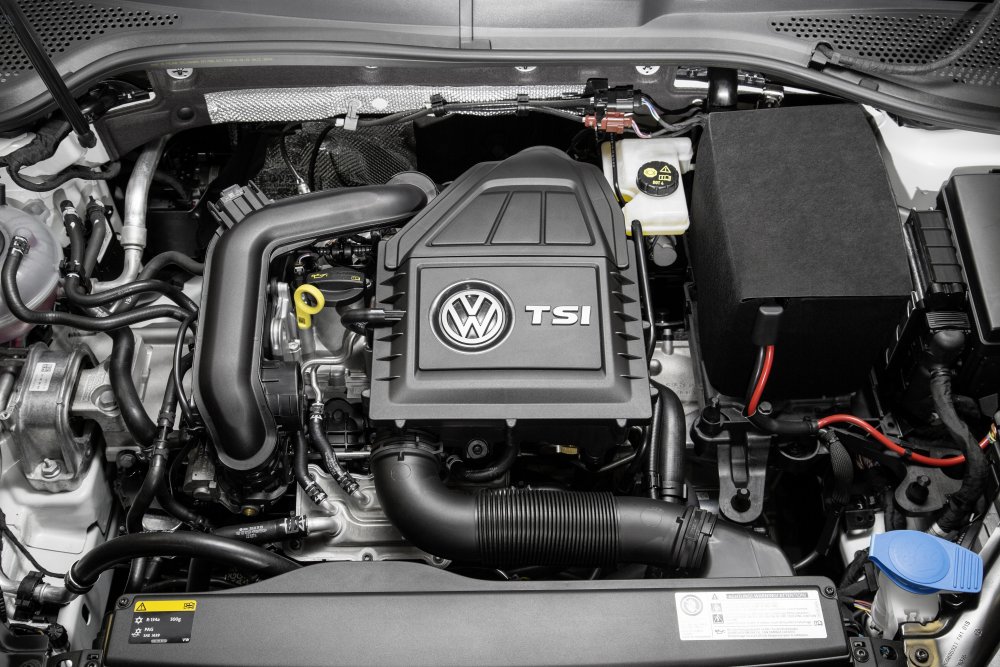 skoda-starts-making-10-tsi-at-mlada-boleslav-celebrates-13m-engines-built_2.jpg
