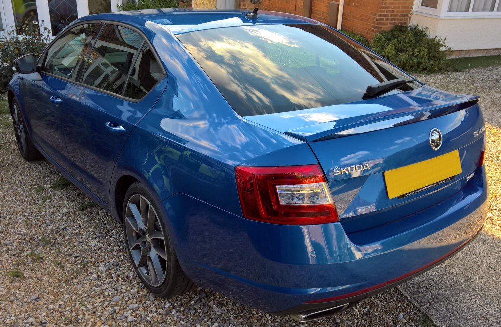 vrs_rear_mid.thumb.jpg.4ddd29c61c1b736a189bf5bad7541f1b.jpg