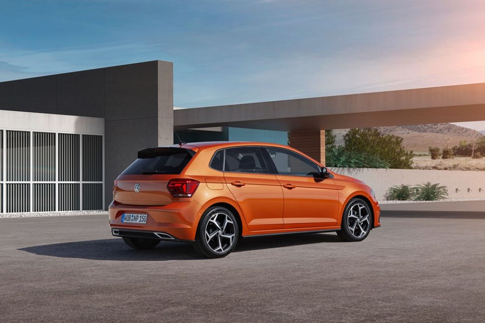 vw-polo-r-line-10.jpg