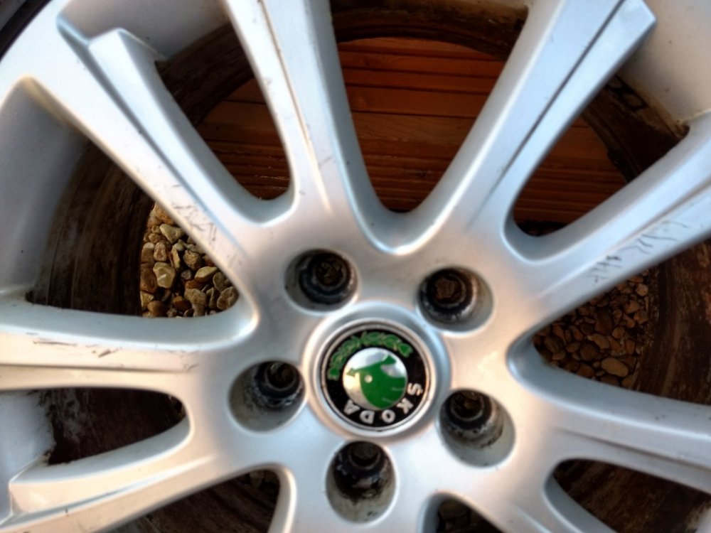 wheels2.jpg
