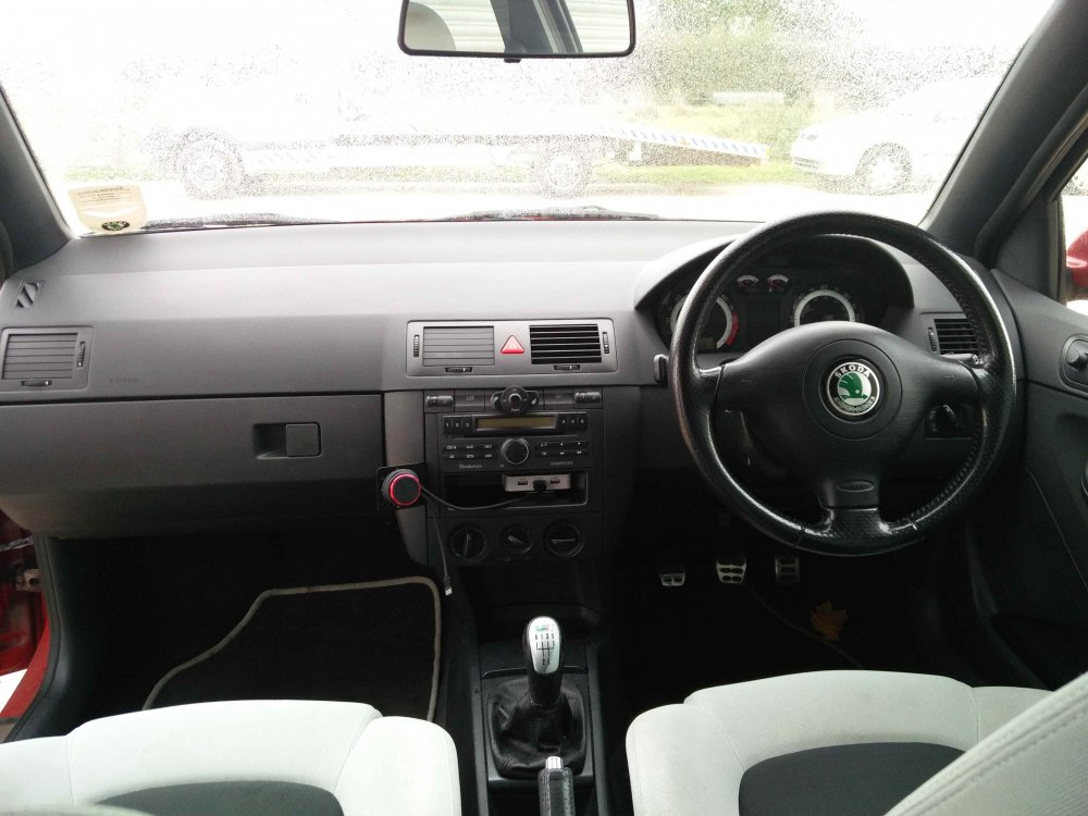 Skoda1.jpg