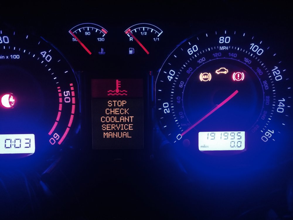 5a293fcd8fd23_OctySpeedoBluelighting.thumb.JPG.31cd726bba986d9a77eb25098f4a4537.JPG