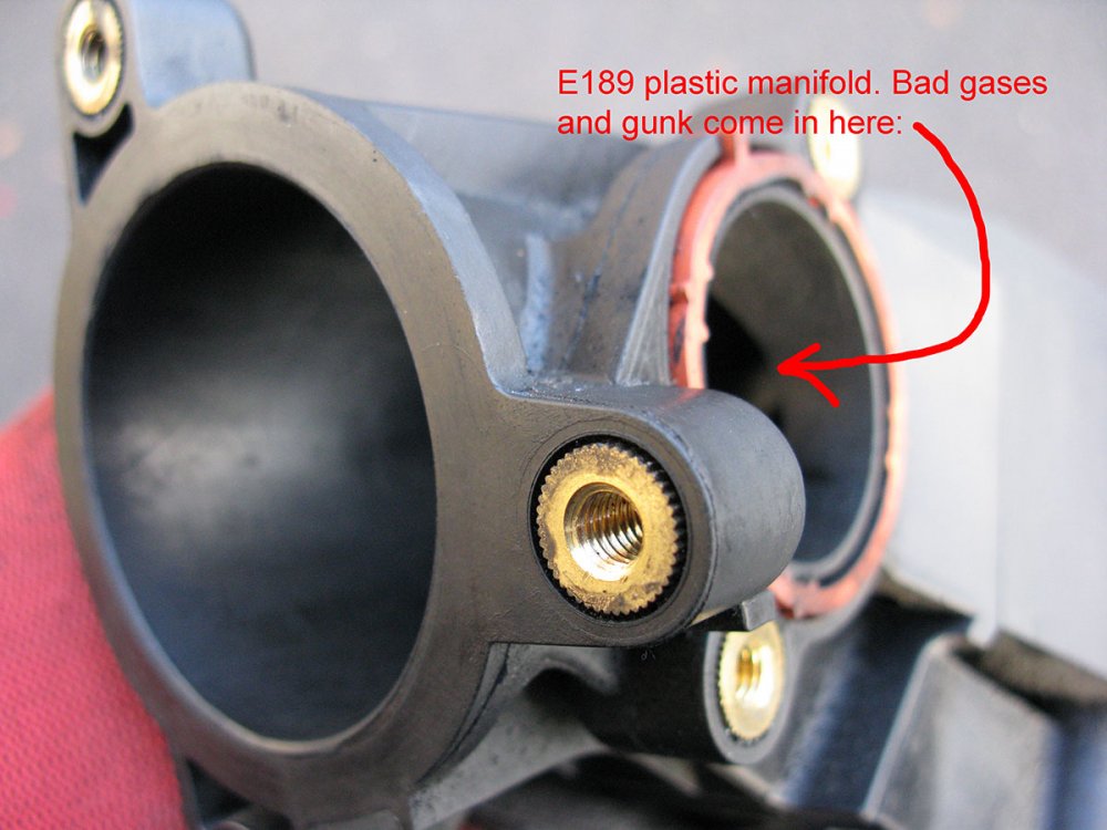 EGR gas inlet on manifold.jpg