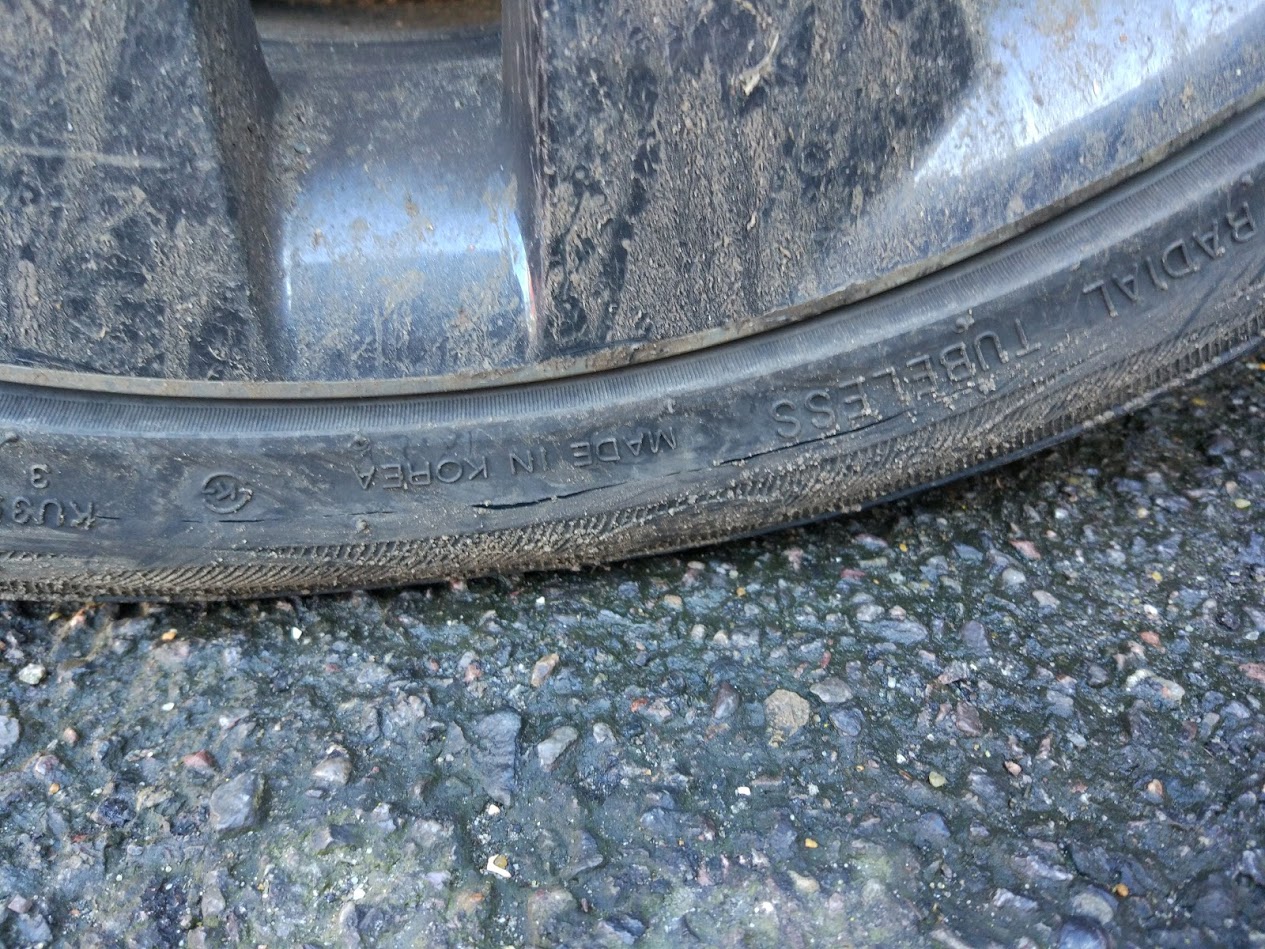 Kumho tyres damage to tyre wall