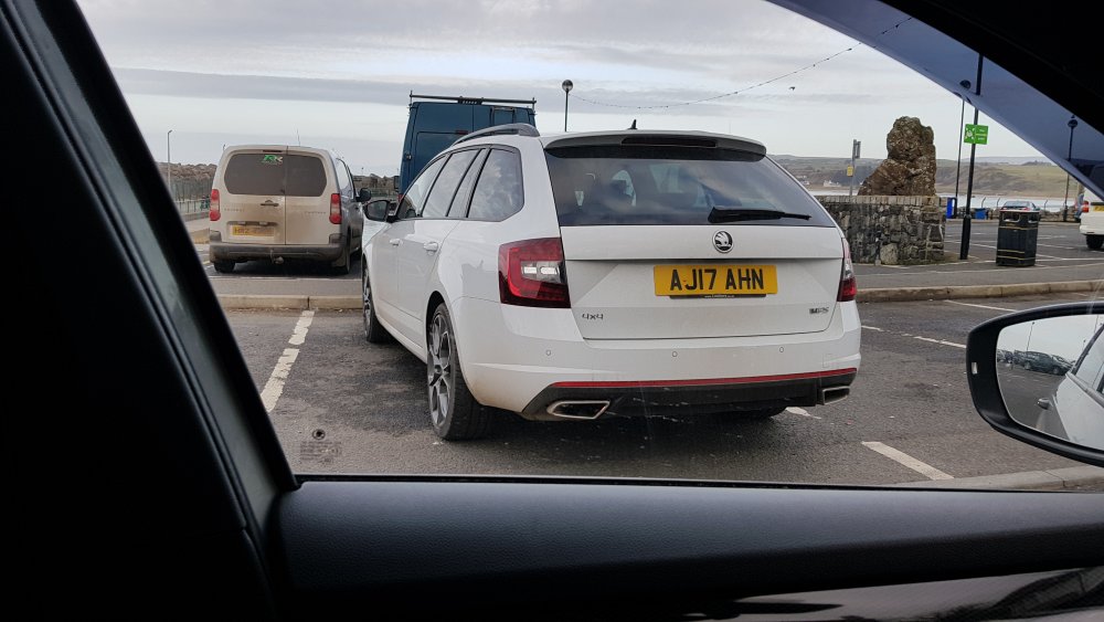 4x4vRSloaded.jpg