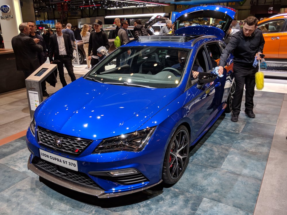 SEAT Cupra ST 370.jpg