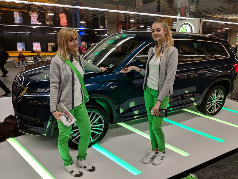Geneva Briskoda 095635-2.jpg