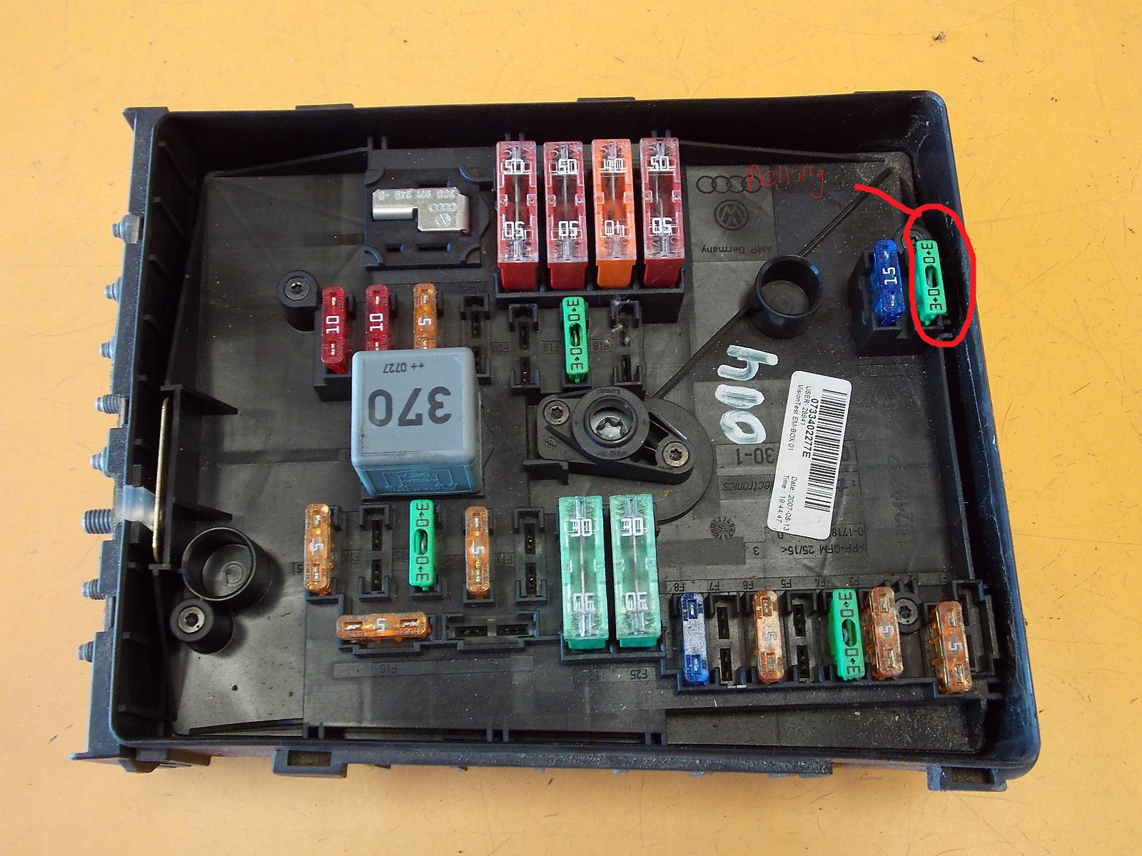 fuse box.jpg