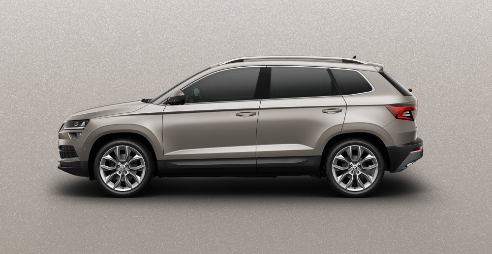 SKODA-KAROQ_00076.thumb.jpg.25dc38156660c396d637ccf8ed2d377c.jpg