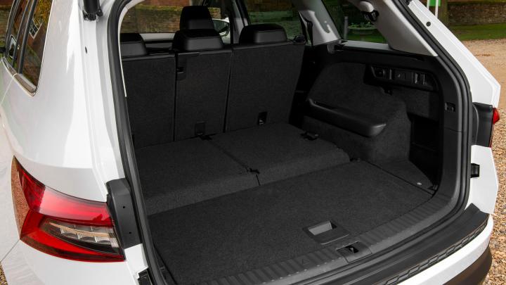 skoda-kodiaq-boot-02.jpg.b06c31a1f3b92323ca8c76151f5df99c.jpg