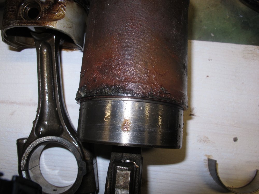 rust på sylinder m stempelIMG_7429.jpg