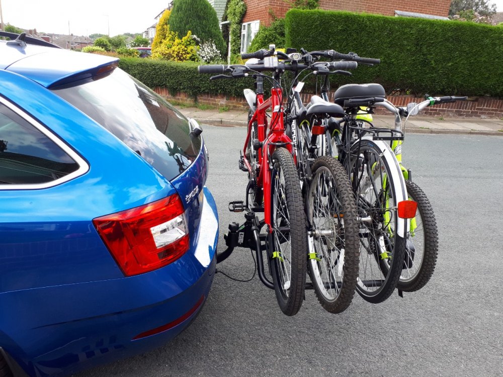 Tow bar bike rack Skoda Octavia Mk III (2013 2020) BRISKODA