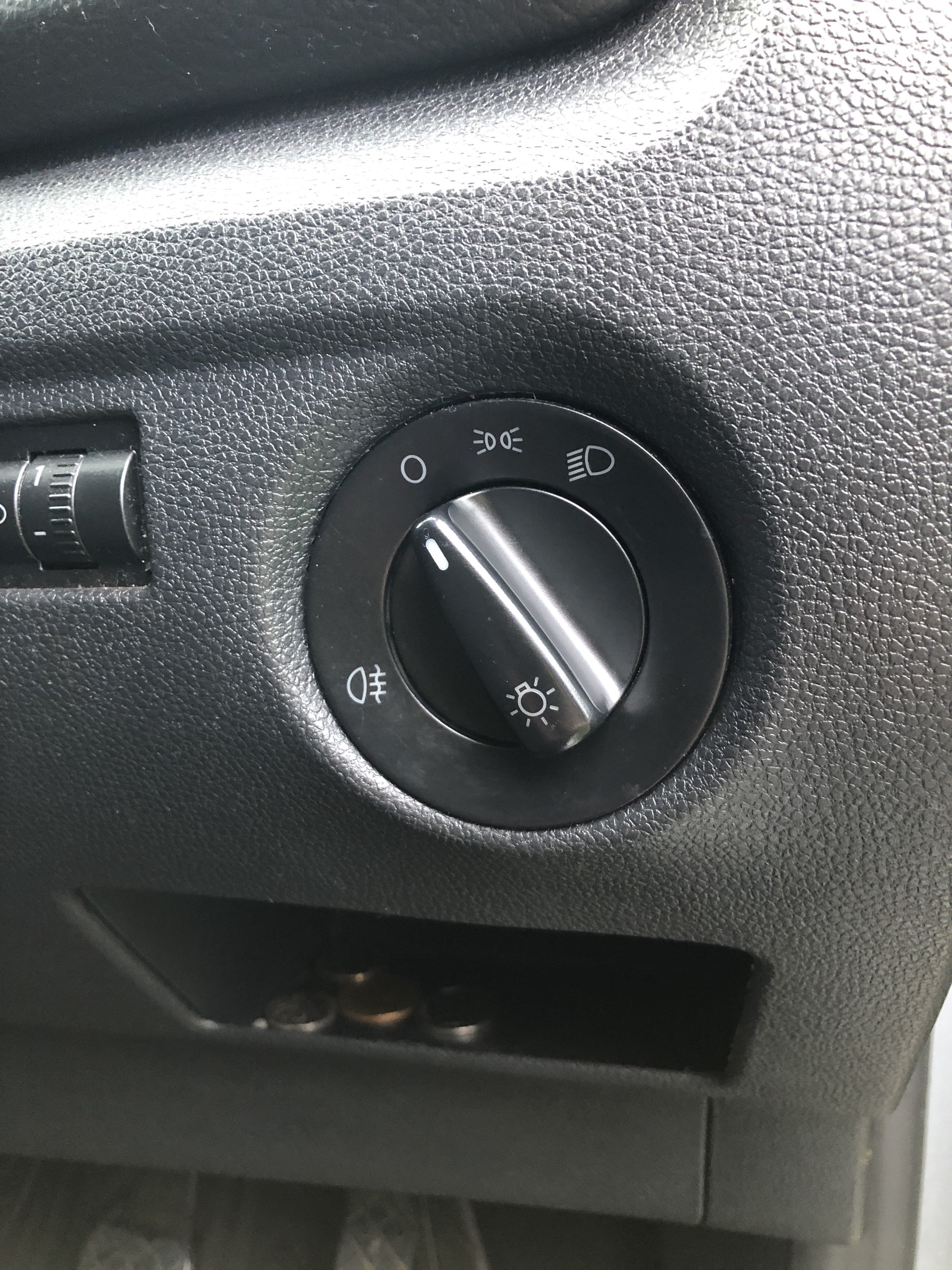 Light Switch Removal Skoda Fabia Mk II BRISKODA