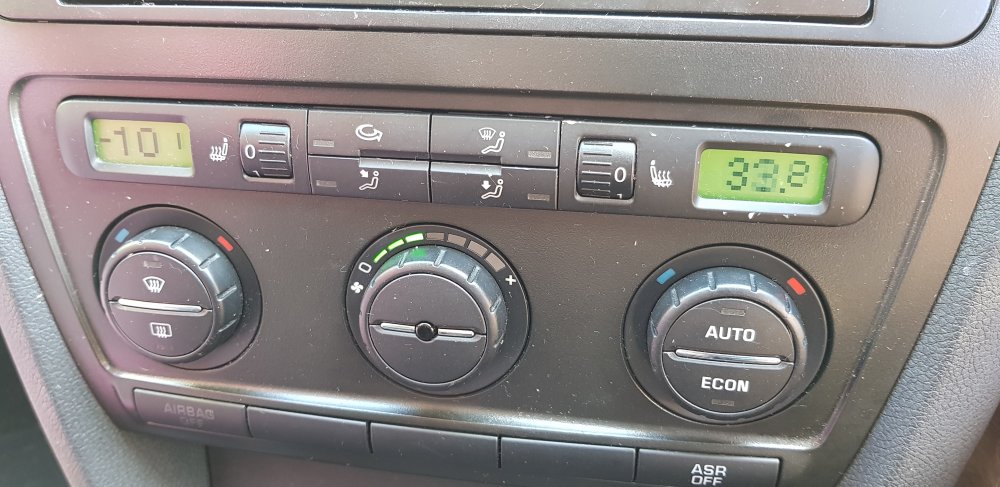 20180622_112811.thumb.jpg.721ac00d3811ca95a7ff2b574bb21f92.jpg