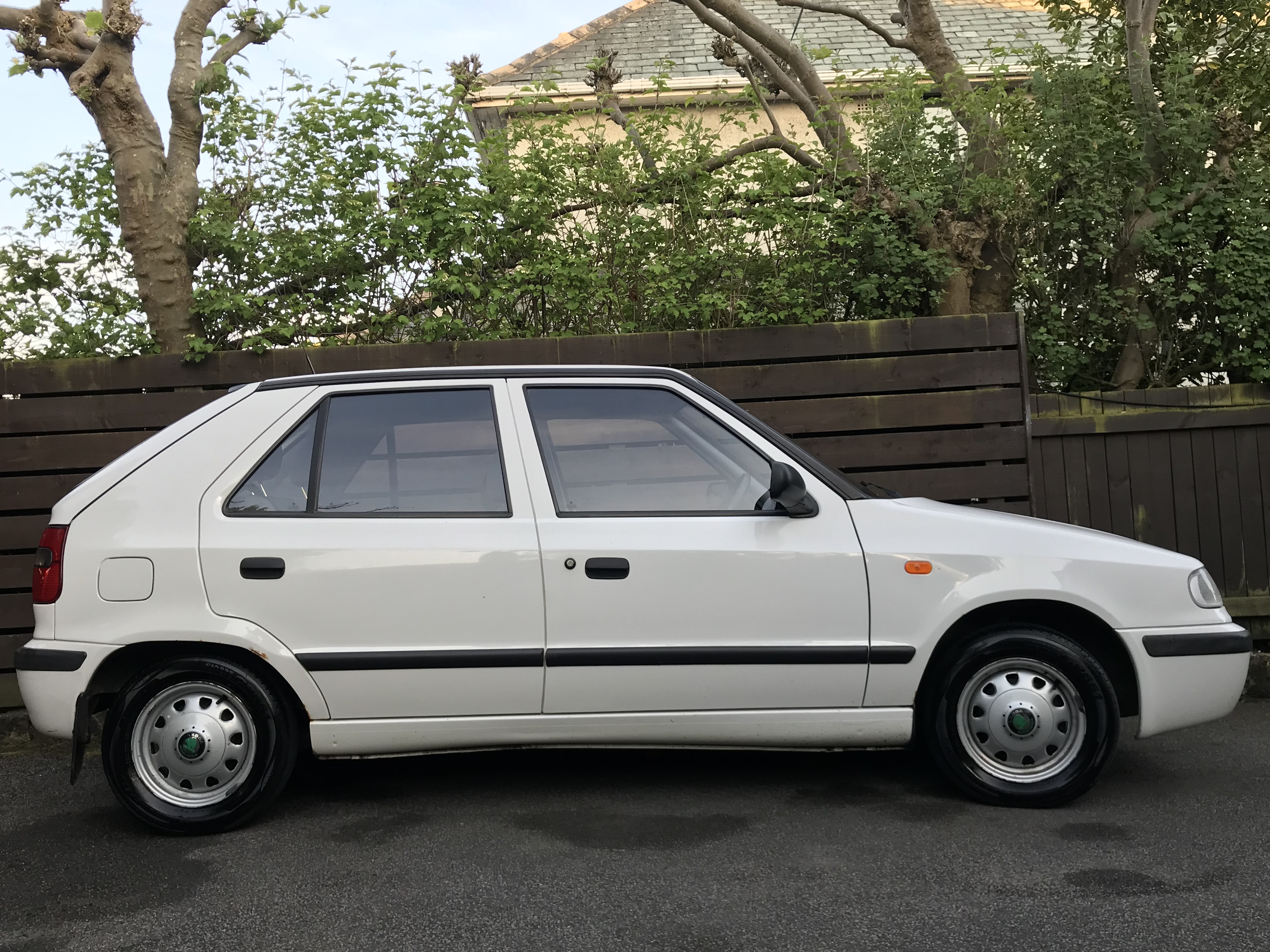 Škoda Felicia 1.3 Petrol-Airbox