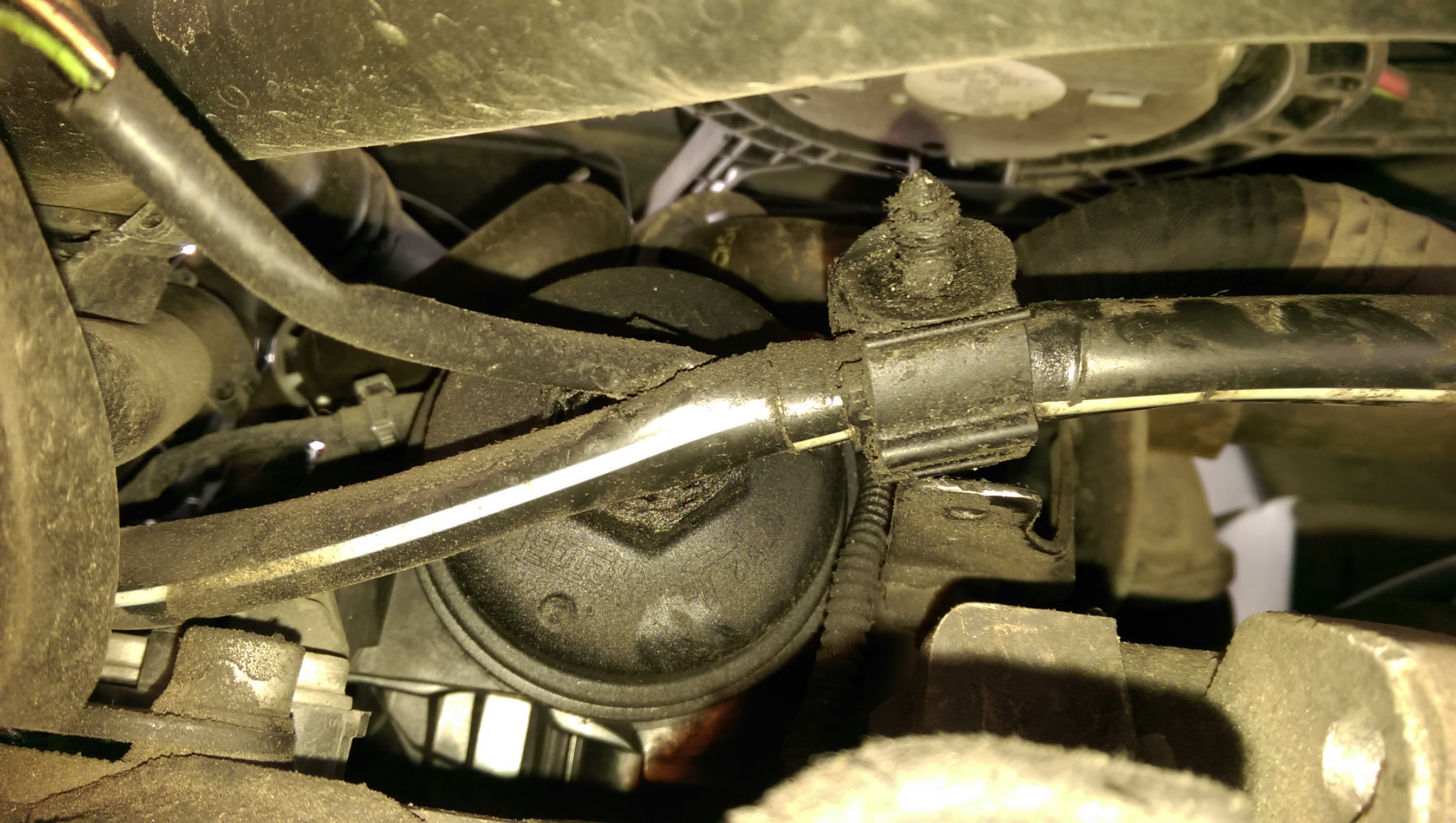 1.6TDi oil filter location Skoda Octavia Mk III 2013 2020