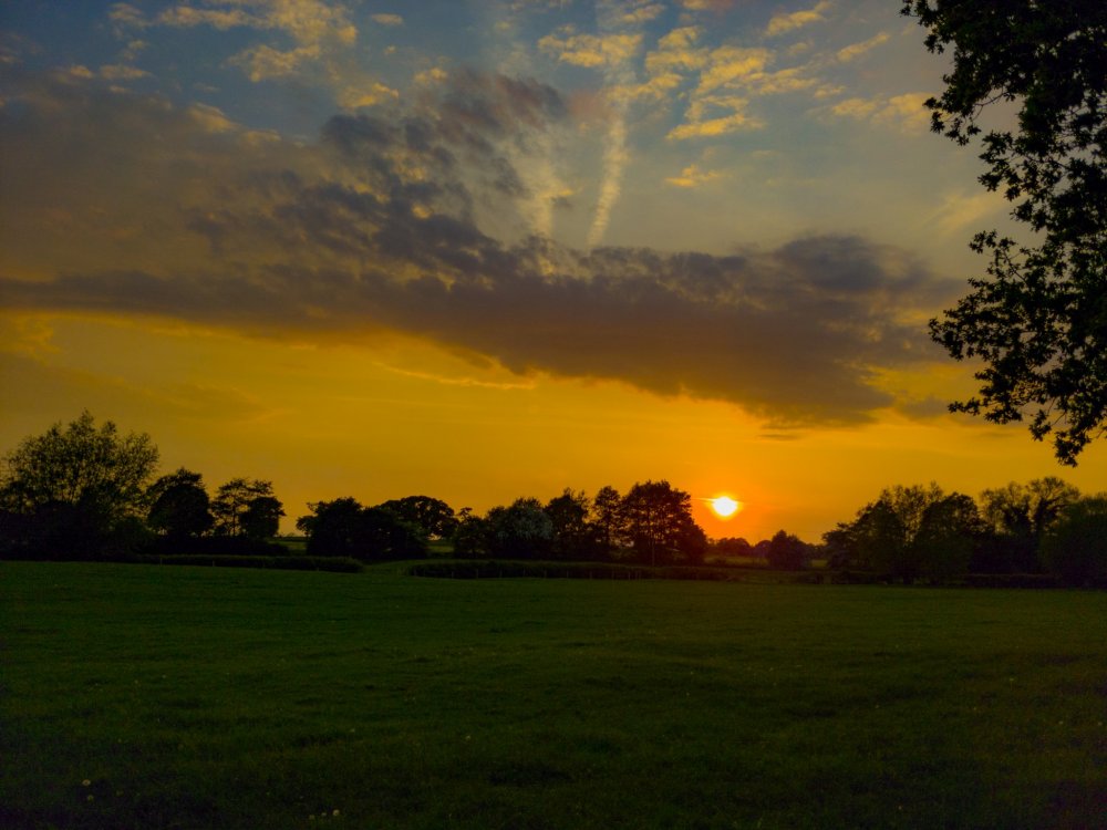 LRM_EXPORT_20180521_210956.jpg