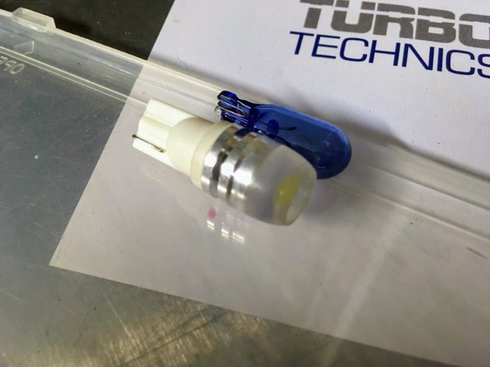 led-bulbs.thumb.JPG.9284a138dc8f757650a402c340a09ff4.JPG