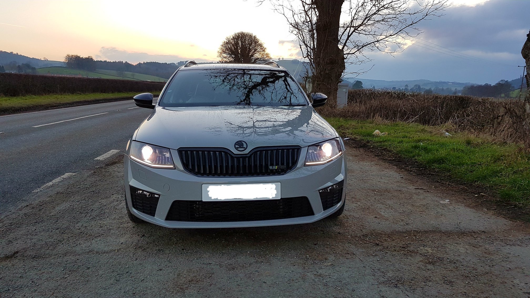 Steel Grey & Meteor Grey Skoda Octavia Mk III (2013 2020) BRISKODA