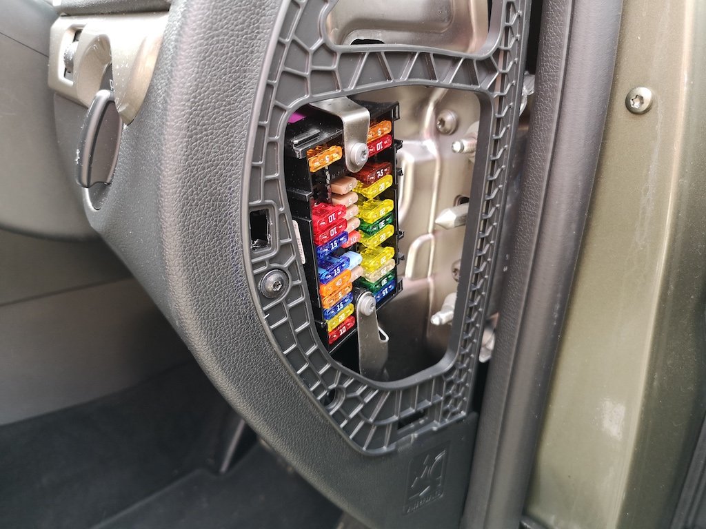 DashCam Installation with a Hardwire Kit on the Skoda Yeti