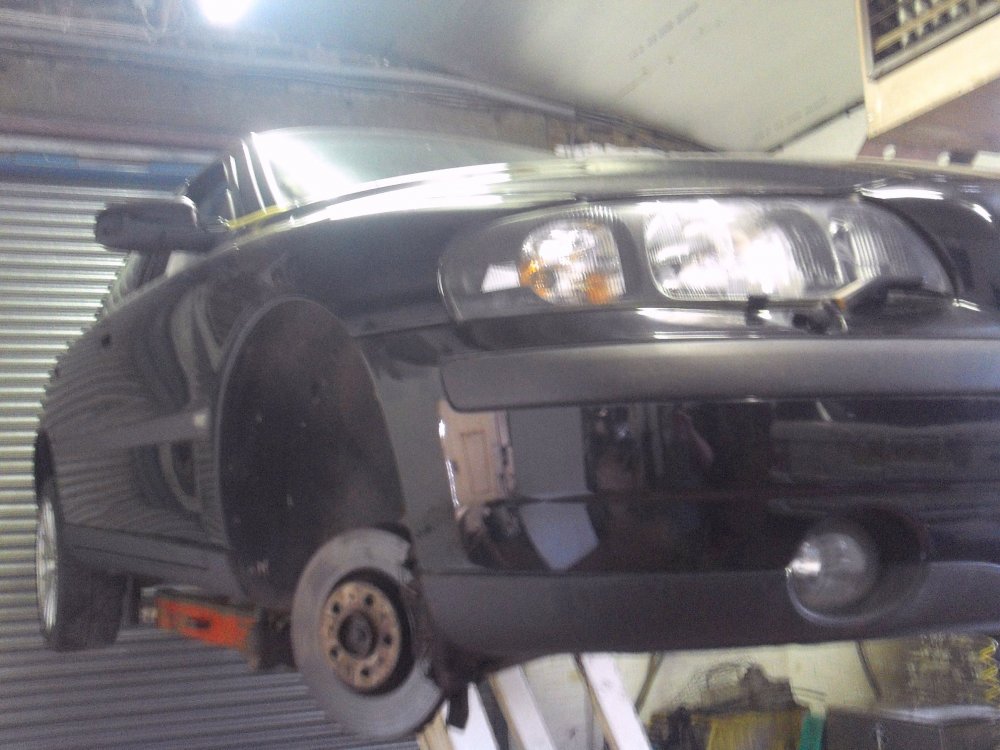 Volvo Stripped 013 (1).JPG