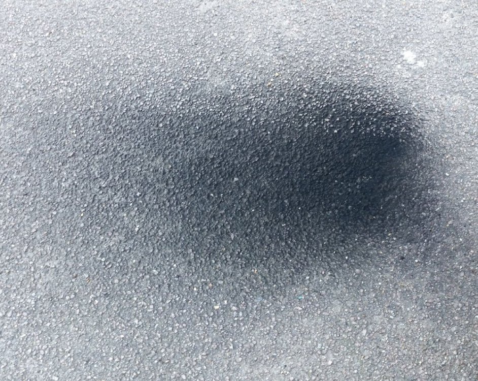 crap-on-pavement.thumb.jpg.697924ad2dd442a3ed006a04d567a786.jpg