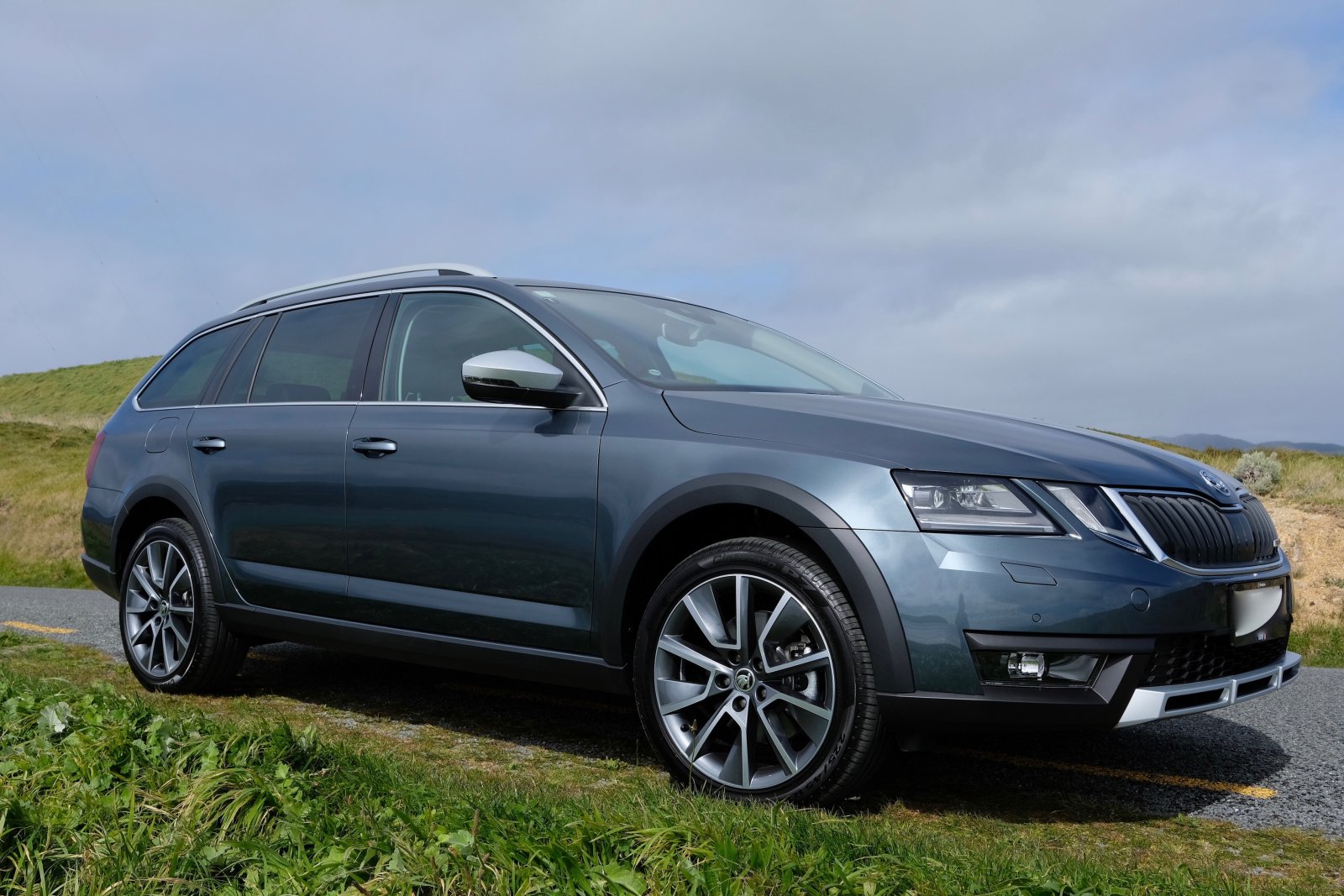 Skoda Octavia Scout 3 - Octavia MK III 2013-Present - BRISKODA